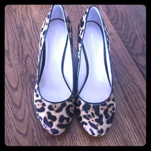 Franco Sarto leopard print wedges Size 9
